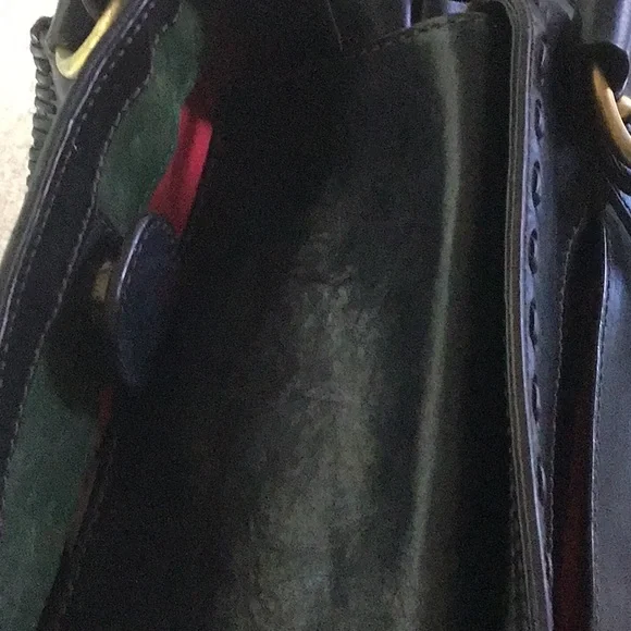 Awesome Dooney & Bourke satchel bag